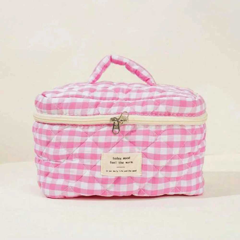 1pc Checkered Cosmetic Bag Large Travel Multicolored Plaid Makeup Storage Toiletry Bag Girls Cosmetic Bag Sanitary Cotton BagXJ250910