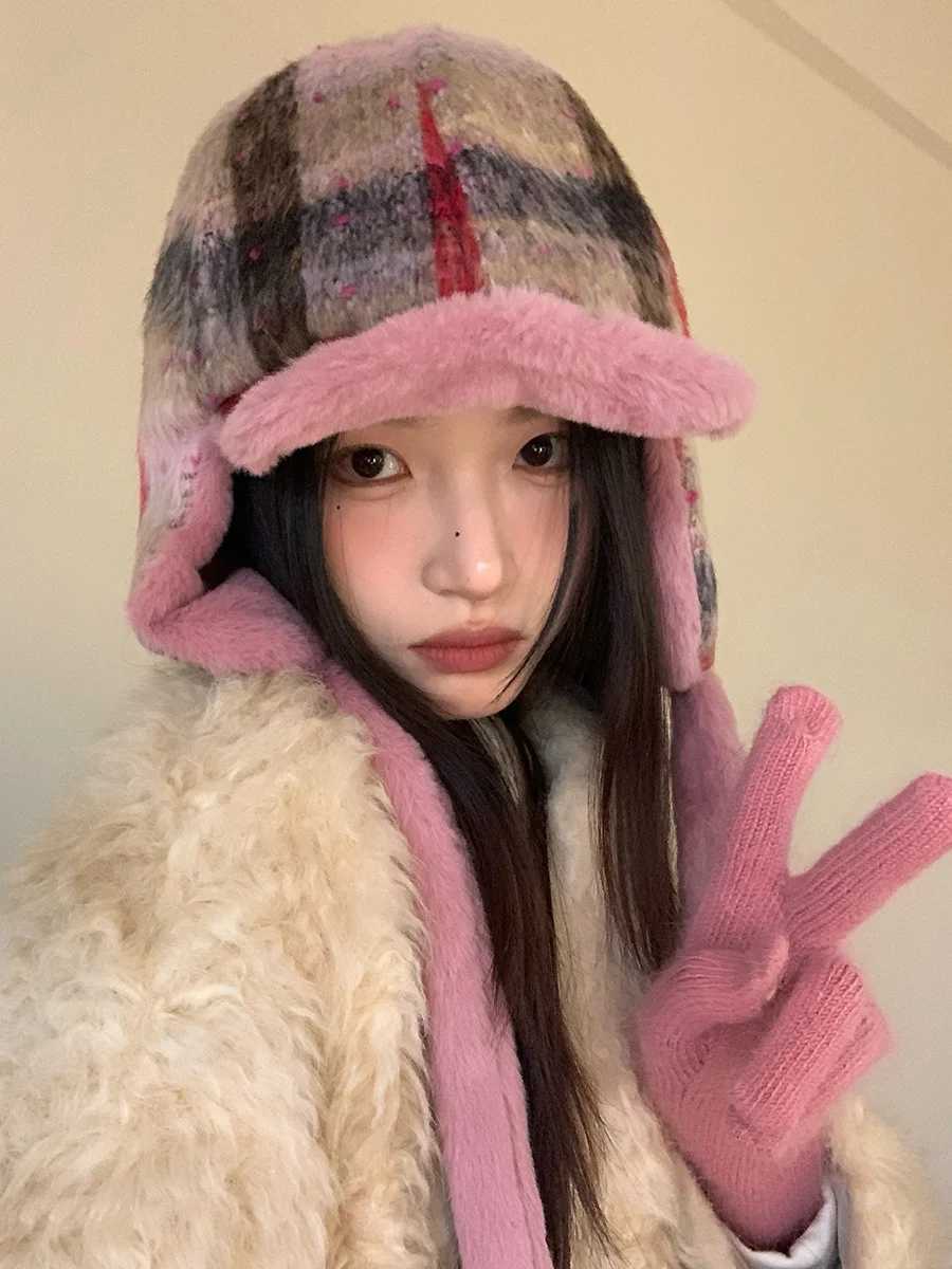 Pink Mao Zedong Style Hat With Stripes For Women Warm And Thickened Fleece Hat To Keep Ears Warm In WinterXJ250910