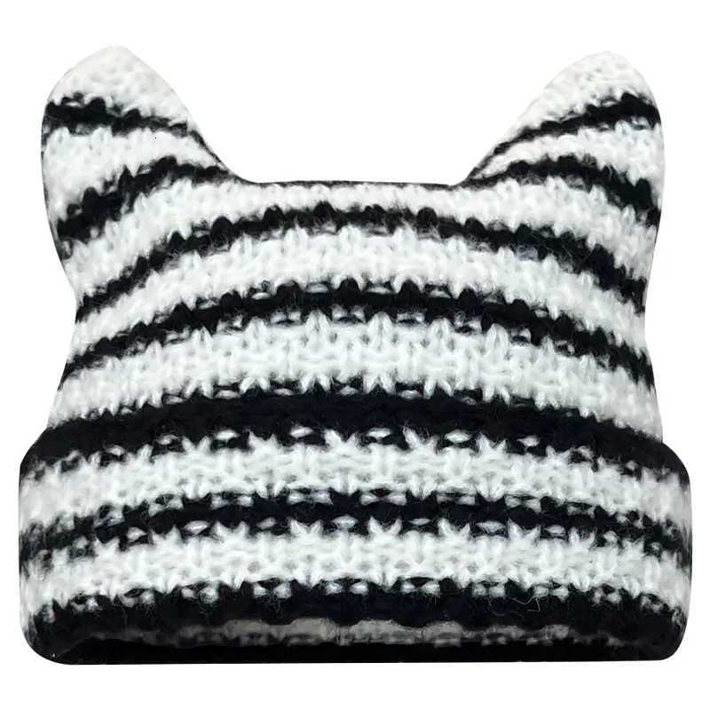 2023 Korean Wave Felix INS Black and White Stripe Knitted Cat Rabbit Ears Woolen Hat Fashion Trend Accories HatXJ250910