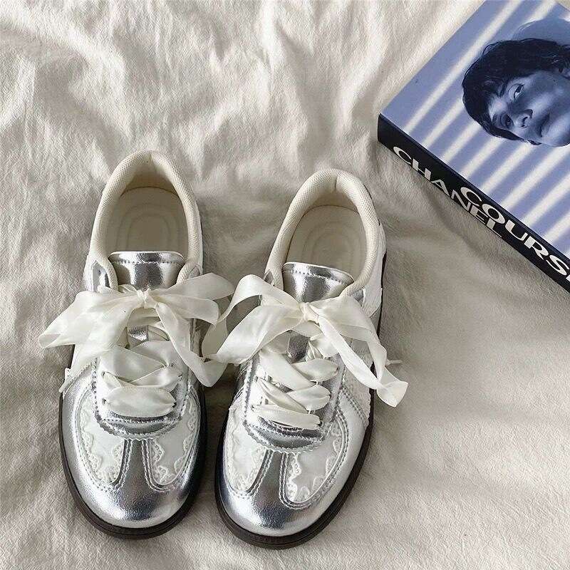 2025 Spring and Autumn New Silver German Training Casual Sports Sneakers Versatile Flat Lace Edge White Shoes