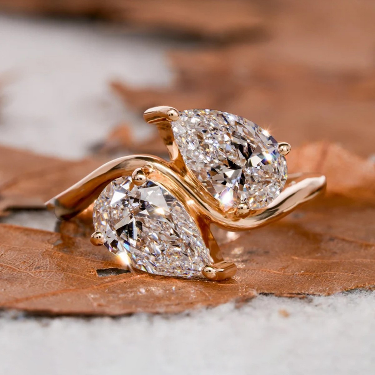 2025 Brilliant Wedding Rings Luxury Jewelry Real 100% 925 Sterling Silver Gold Fill Water Drop Lab Moissanite Diamond Party Eternity Women Engagement 
