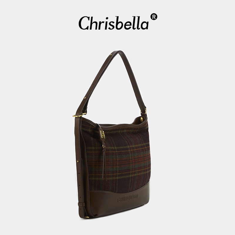 2025A new large-capacity tote bag for spring and autumn