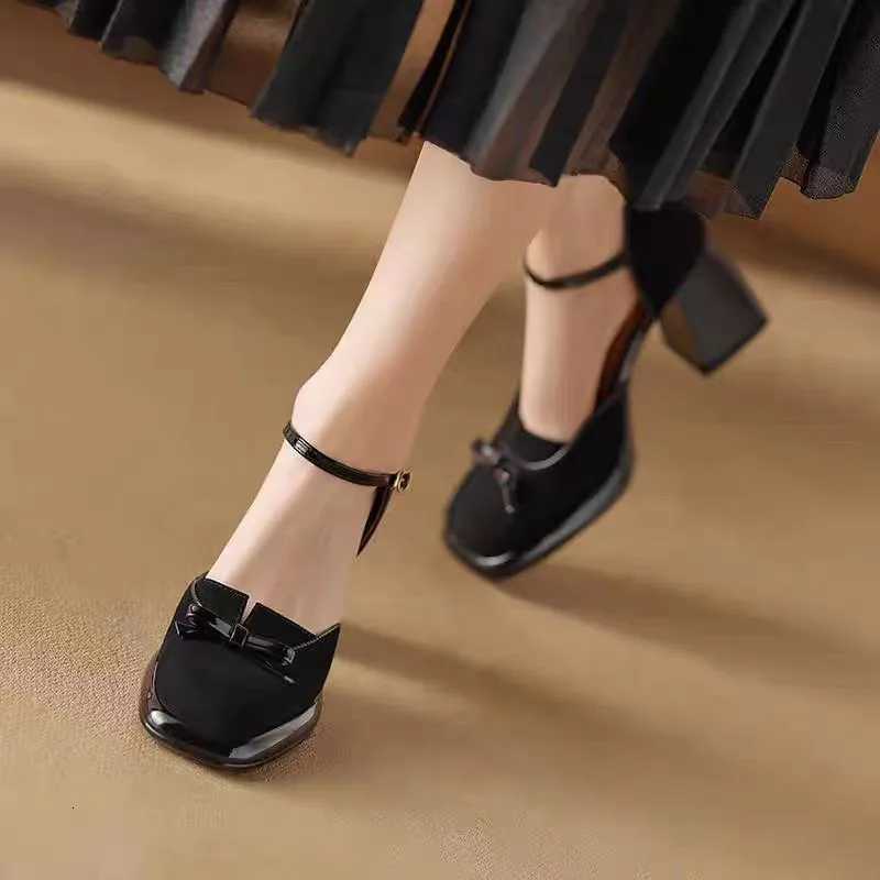 2025 Women Shoes Square Toe Shallow Single Shoes French Style Low Heel Ladies Dress Shoe Fashion Soft Sole Leather Shoes W250910