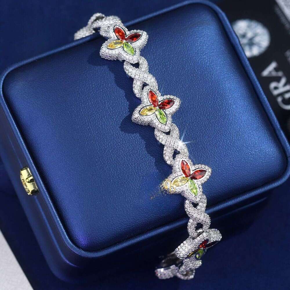 New Style Sier Four Leaf Clover Bangle Wholesale 5A Colored Marquise and D VVS Moissanite Charm Bracelet