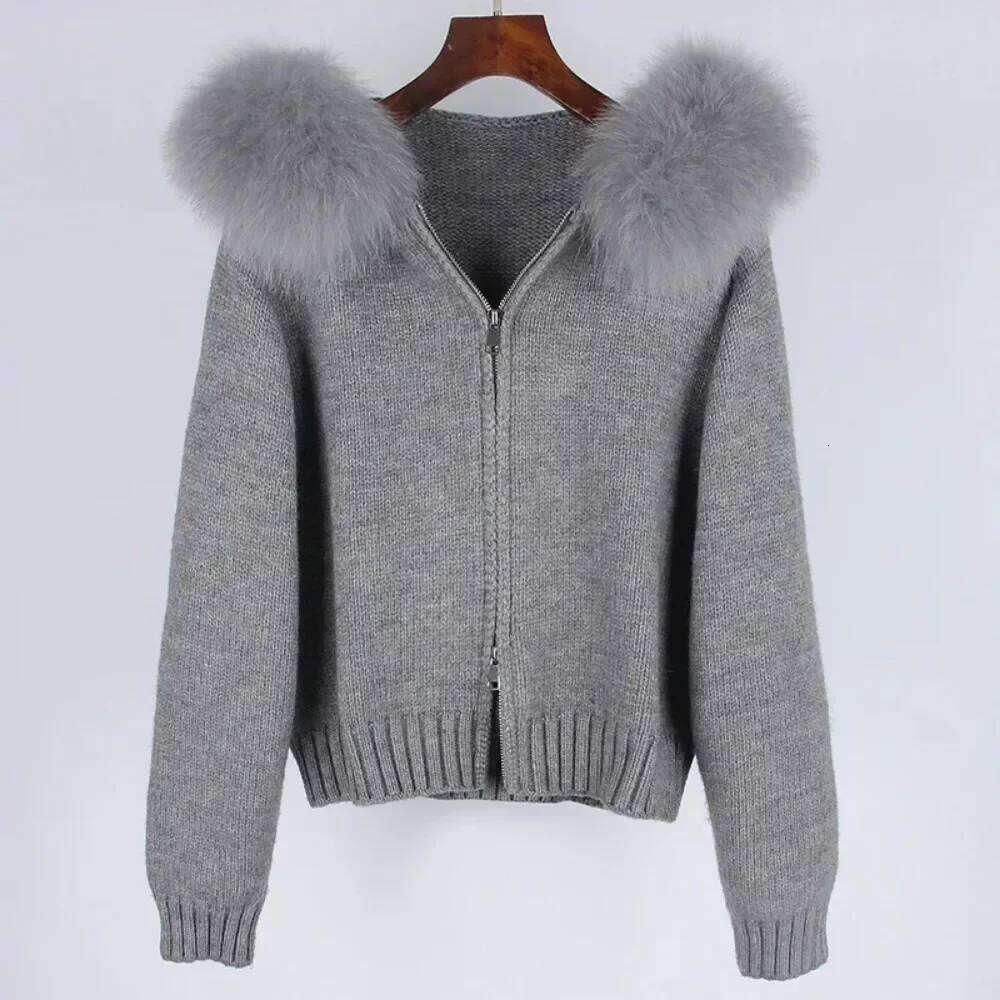 Designer Clothing 2025 Winter Women Knitted Jacket With Natural Placket Coat Casual Real Fox Fur Collar New Fashion Short Warm Loose Luxury Bag