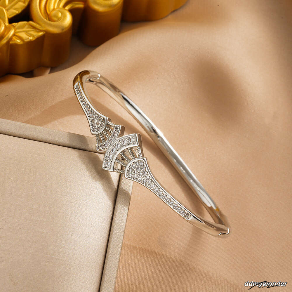 Real Gold Plated Full Dia Angel Wing For Women, Light Style, Elegant Fashionable Versatile High-End Bracelet ddmywonder ddmywonder