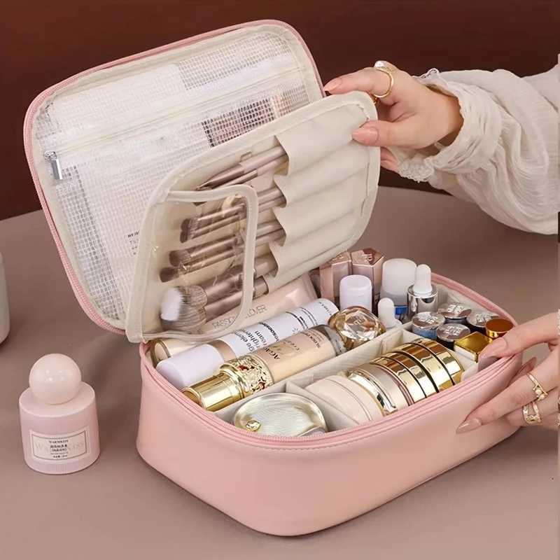 New Womens Cosmetic Bag Portable Storage Large Capacity Luxury Makeup Travel Organizer Essentials Toiletry BagXJ250910