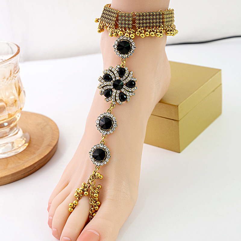 Jewelry Elegant Unisex Round Anklet: Distinctive Tribal-Inspired Charm for Your Feet Trendy Single Piece Beaded Anklets Timeless Boho Chic Accessory