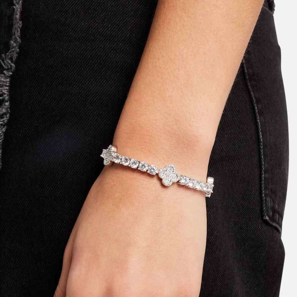 5MM Leaf Clover Bracelet 14K Gold Iced Out Jewelry for Women Elegant Gift with Sparkling Moissanite