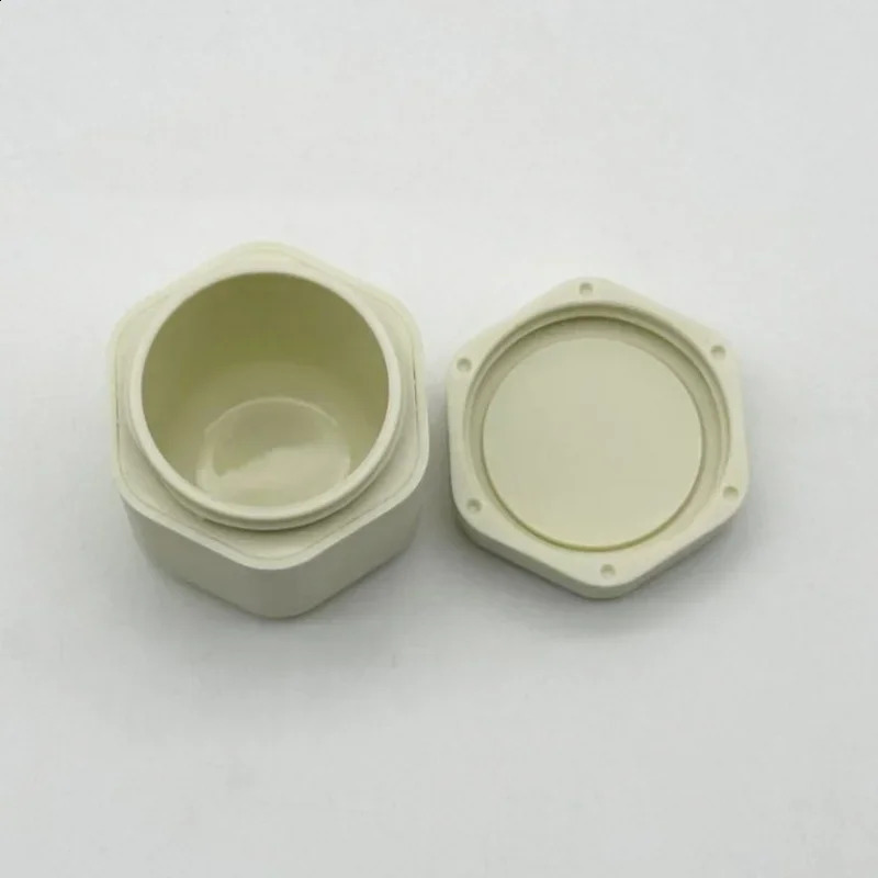 3pcs Travel Magnetic Containers Body Care Capsule Set with Lids Carry on Essential Storage Capsules 250910