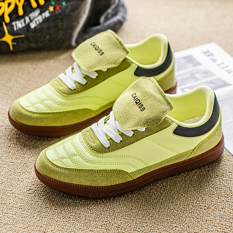 Casual Mens Sneakers with Platform Design for Daily Wear