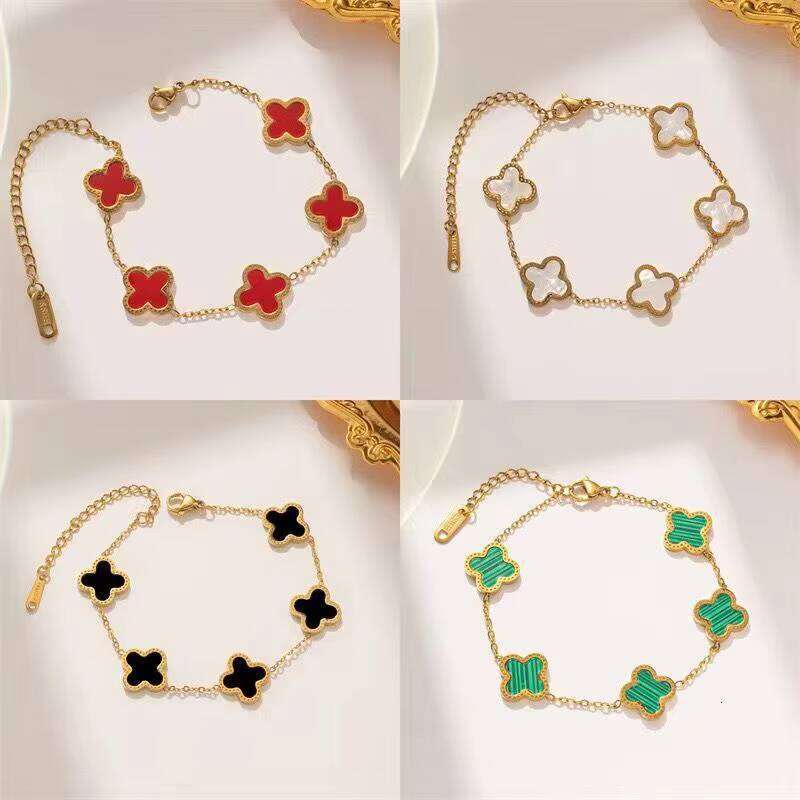Four Leaf Bracelet Clover Set Non Famous Brand Fashion Wholesale Gold Plated Lady Designer Jewelry