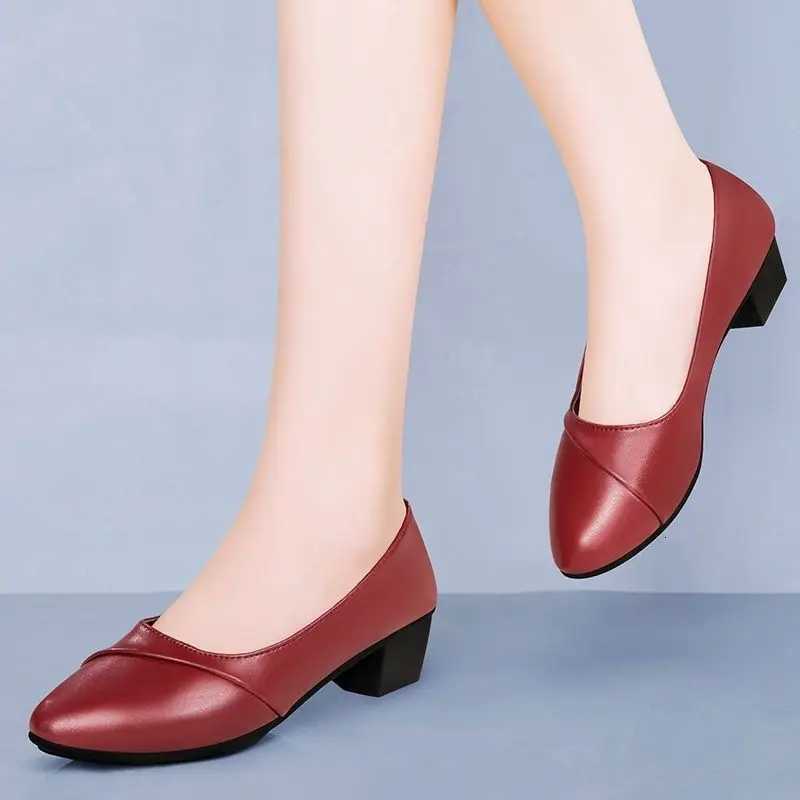 Fashion Womens High Heels Patent Leather Work Shoes Comfortable Women Heeled Shoes Pu Leather Loafers Square Heeled Talon Femme W250910