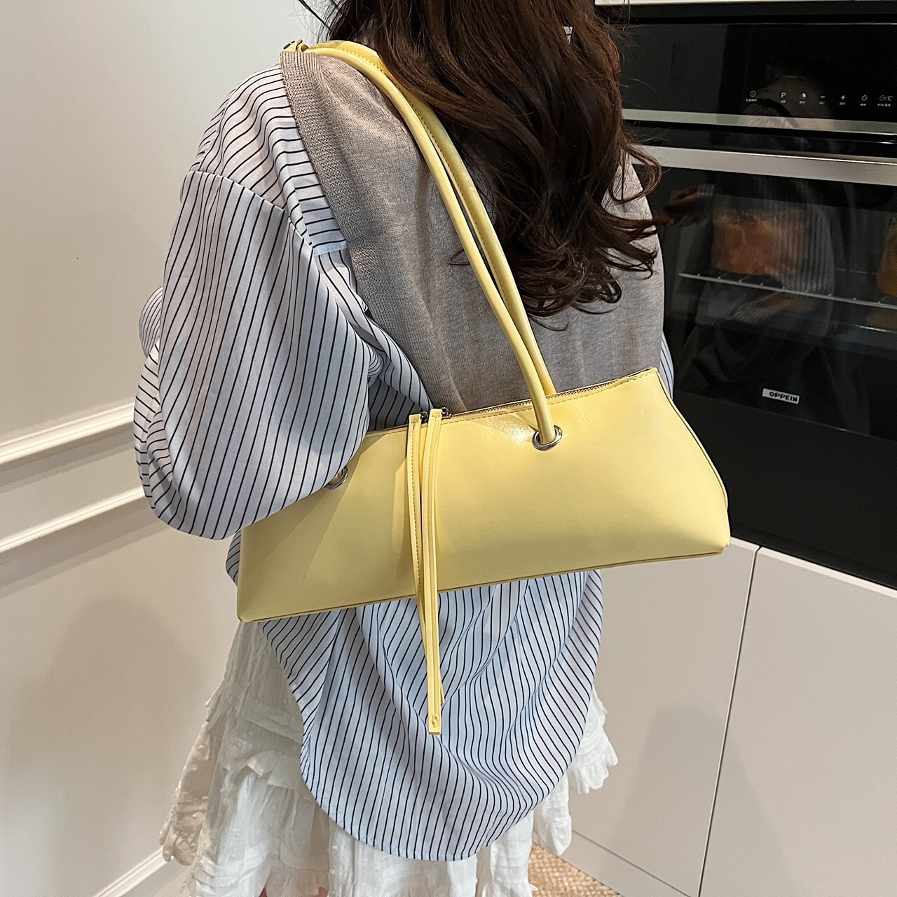 Korean Style Niche Trendy Luxury Bag Fashion Texture Baguette Bag For Women Free Shipping Designer Bag New Simple Casual Underarm Shoulder Bag Handbag