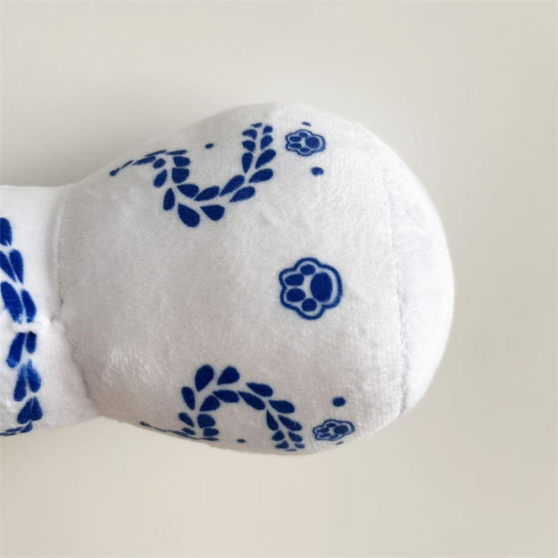 Luxury Durable Eco-friendly Squeaky Interactive Dog Chew Toys Bottle Shaped Stylish Dog Plush Toys Funny Dog Toys
