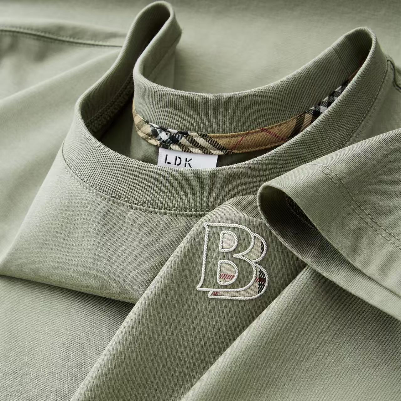 shirt Designer Mens burbey shirt Casual Mens Womens T-shirt Letters burberi polo Stereoscopic printed short sleeve best-selling clothg 5e4