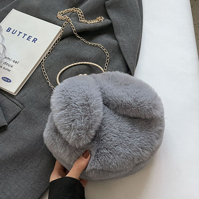 2025 autumn new fashionable plush bag versatile trend niche design handbag light bag luxury style women's shoulder bag designer bag