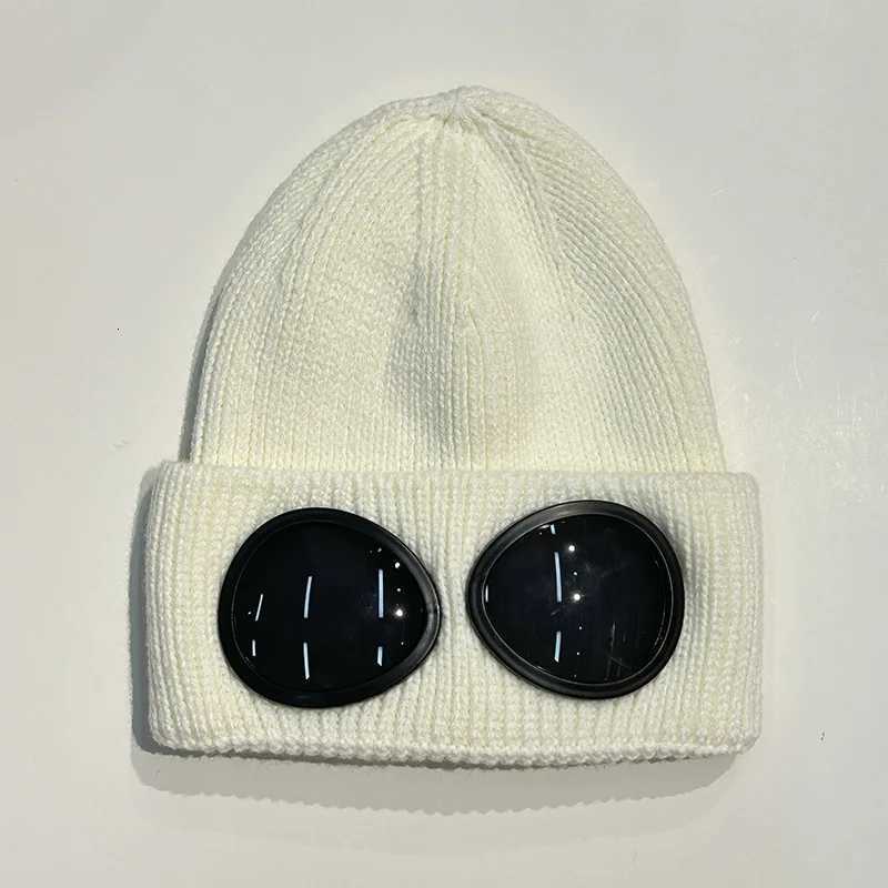 Autumn and winter mens and womens windproof glasses thickened skiing knitted wool hat outdoor warm ear protection cold hatXJ250910