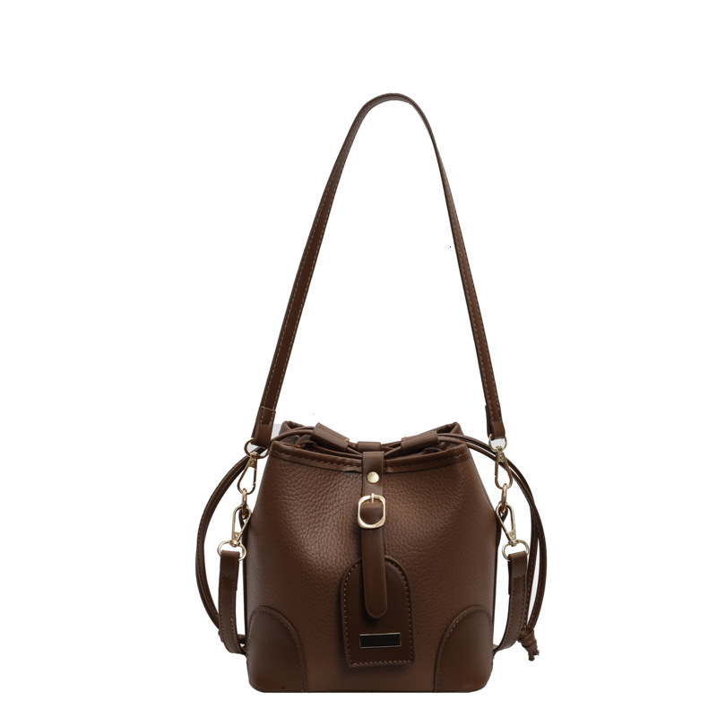 Free shipping designer This Year Trendy Fashion High-End Niche Bucket Bag Early Autumn New Women Bag Textured Simple Shoulder Bag Crossbody Bag