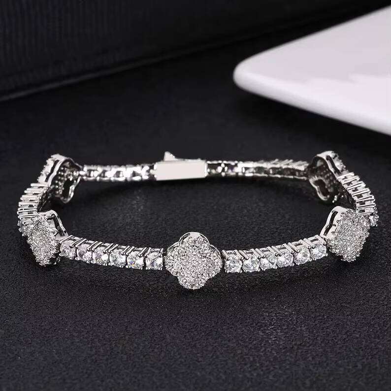 Unisex Popular Charm Moissanite Vvs Four Leaf Clover Bracelet Sterling Sier Hip Hop Jewelry