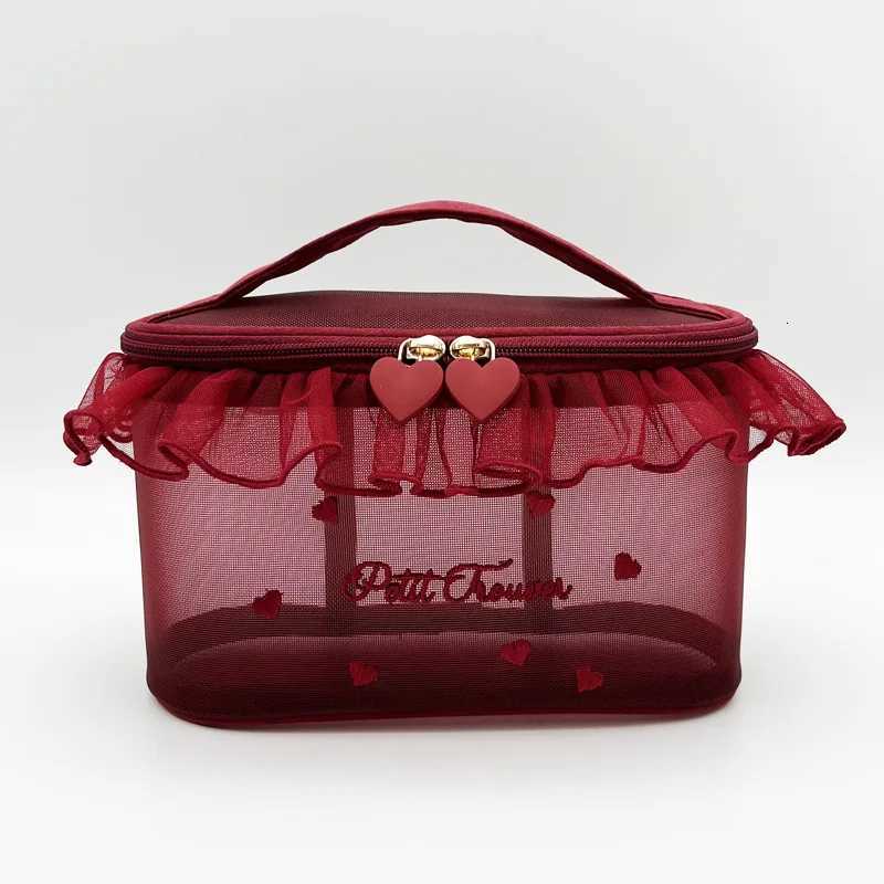 1Pc Ins Style Girl Mesh Love Embroidery Portable Makeup Bag Cute Tissue Pack Makeup Storage BagXJ250910