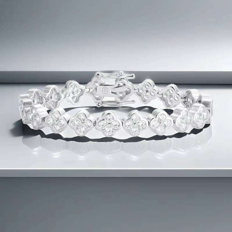 High Quality Sterling Sier Full Lucky Four Leaf Jewelry Gold Plated Clover Moissanite Bracelet for Women