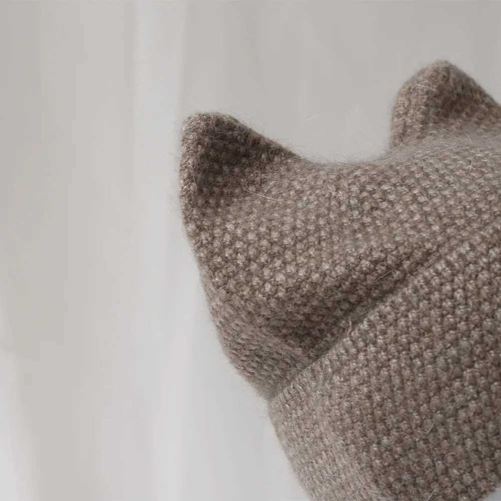 2024 newSolid Color Ear Embroidered Letters Keep Warm Elasticity Knitted Hat Autumn Winter Crimping Beanie Skull CXJ250910