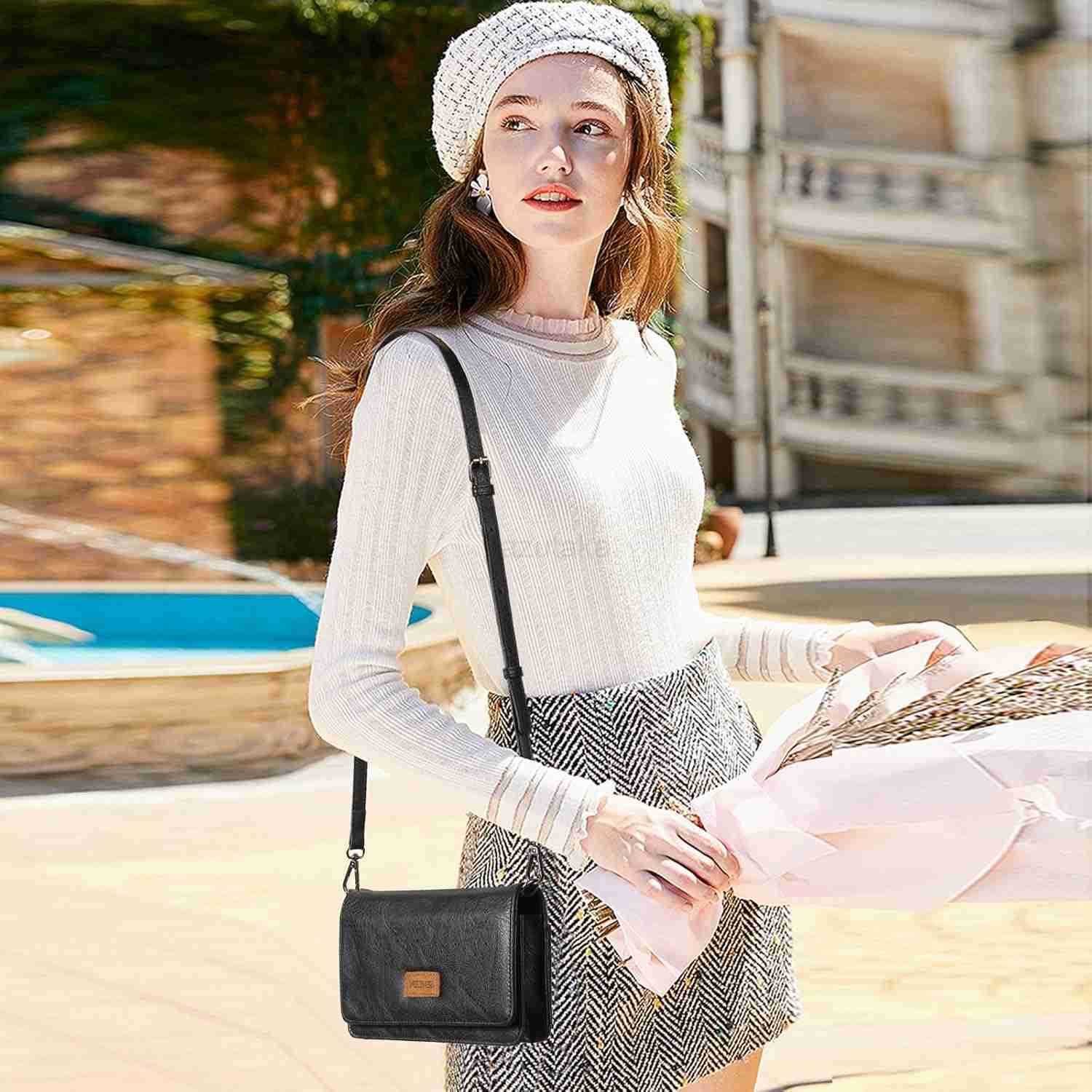 Small Crossbody Bags for Women Leather Cell Phone Purse Wallet with ID window and Card Slots Z250910