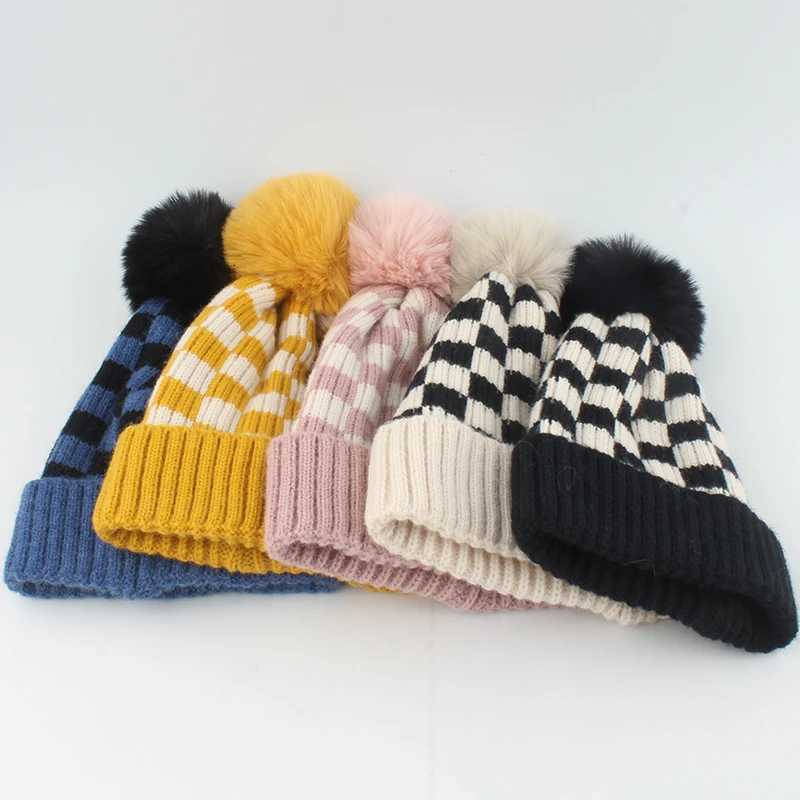New Kids Winter Plaid Knitted Hat For Boys Girls Faux Fur Pompom Beanie Crochet Warm Baby CXJ250910