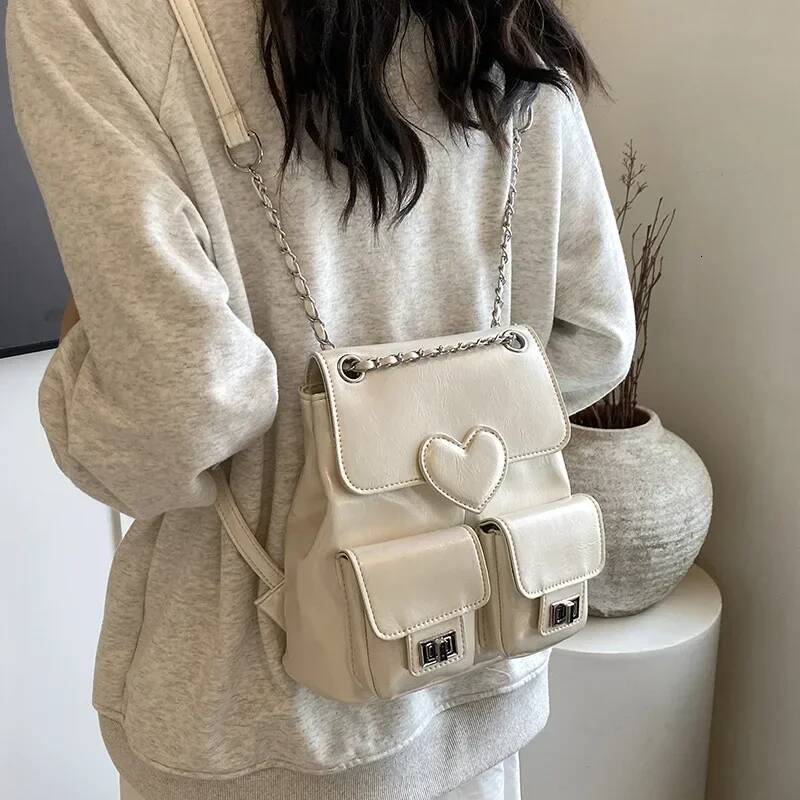 Richme Y2K Sier Women Backpacks Fashion Designer Mochila Femenina Heart Shaped Small Capacity Commute Bolso Mujer high-quality