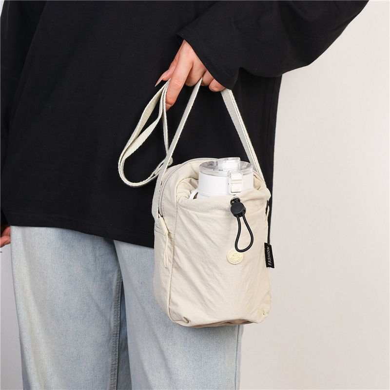 Outdoor Portable Water Bottle Bag Designer Bag For Women Nylon Simple Luxury Bag Free Shipping Lightweight Shoulder Bag Commuting Travel Phone Coin Cr