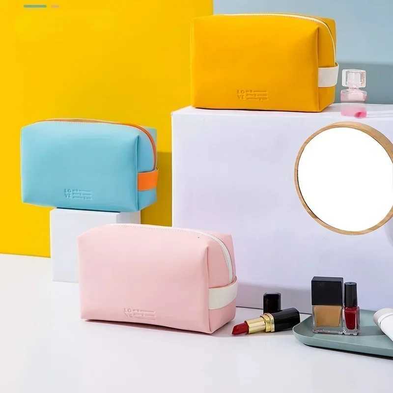 Women Travel Cosmetic Bag Waterproof Pu Cute Candy Colors Woman Makeup Bags Portable Toiletry Storage Bag Organizer BoxXJ250910