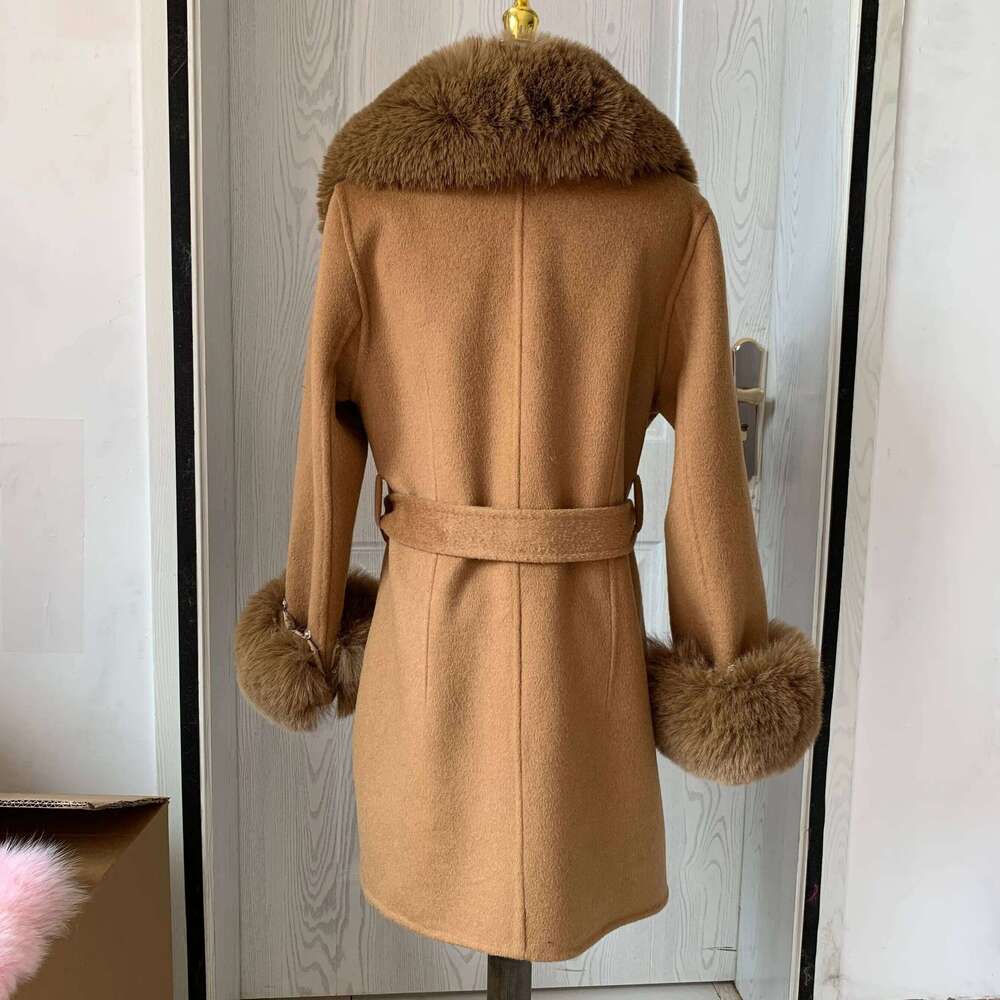 LHXDW New women's woolen coat with faux fur Fluffy fur leader Mouth women winter warm faux fur double-sided wool jacket Artificial fur