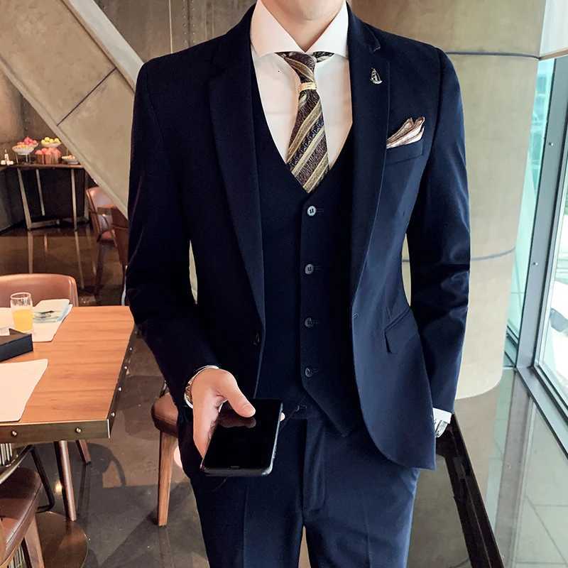 Mens 2025 ThreePiece Suit Set Casual Business Wedding Banquet Outfit Handsome M4XL Stylish Combination with Vest And Trousers W250910