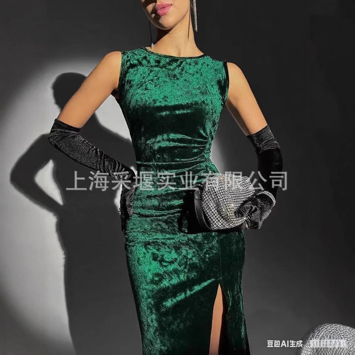 2025 New Velvet Evening Dress Long Skirt Strap Skirt Designer High Waist design Evening Dress