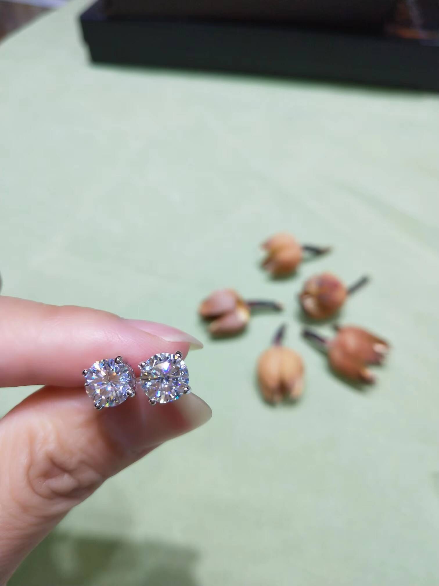 05 Carat round Moissanite Gemstone Earrings Simple Design 18K Gold Plated Fashion Jewelry with Luxury Touch