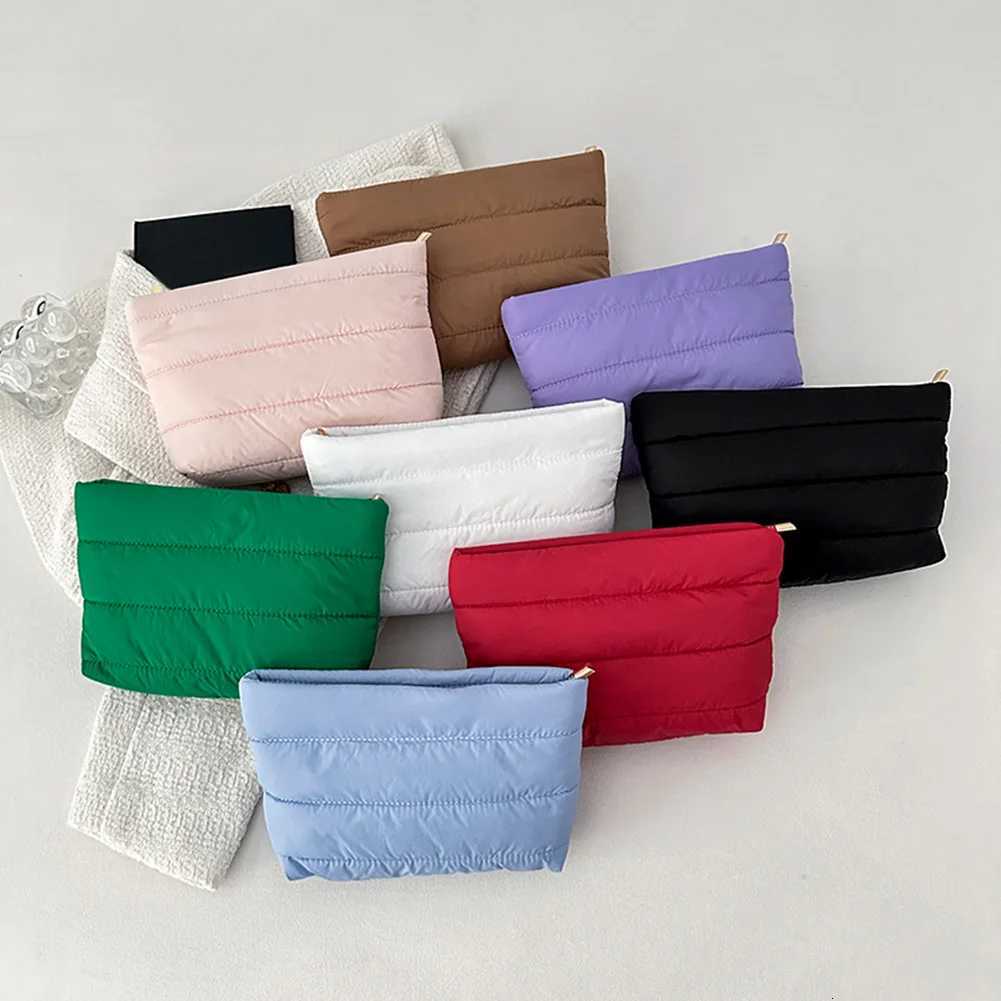 Fashion Cosmetic Bag for Women Girls Casual Clutch Handbag Cute Puffer Makeup Clutch Storage Pouches for OrganizationXJ250910