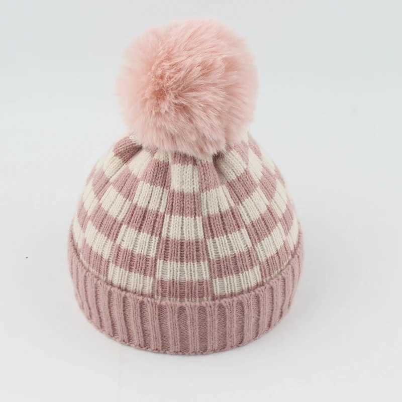 New Kids Winter Plaid Knitted Hat For Boys Girls Faux Fur Pompom Beanie Crochet Warm Baby CXJ250910