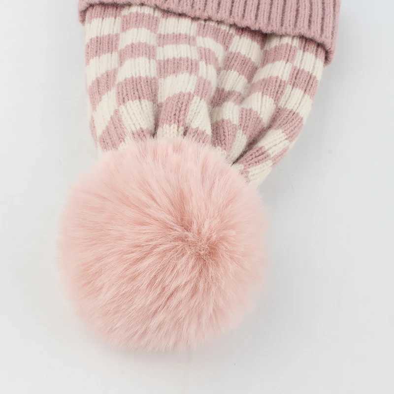 New Kids Winter Plaid Knitted Hat For Boys Girls Faux Fur Pompom Beanie Crochet Warm Baby CXJ250910
