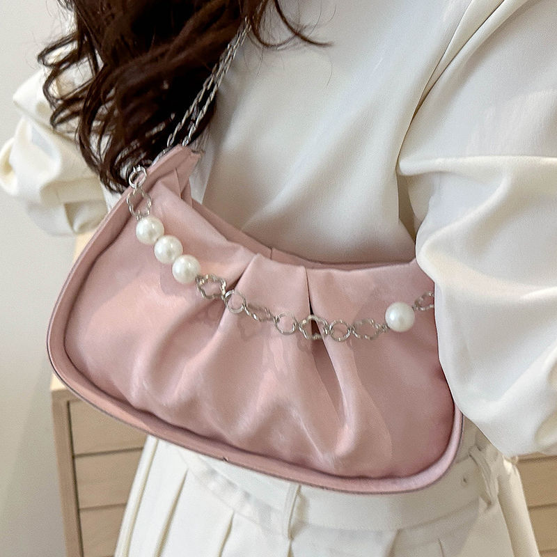2025 This Year S Trendy Niche Underarm Bag For Free Shipping Luxury Bag Women Summer Fashion Pleated Chain Bag Stylish Designer Bag Versatile Shoulder