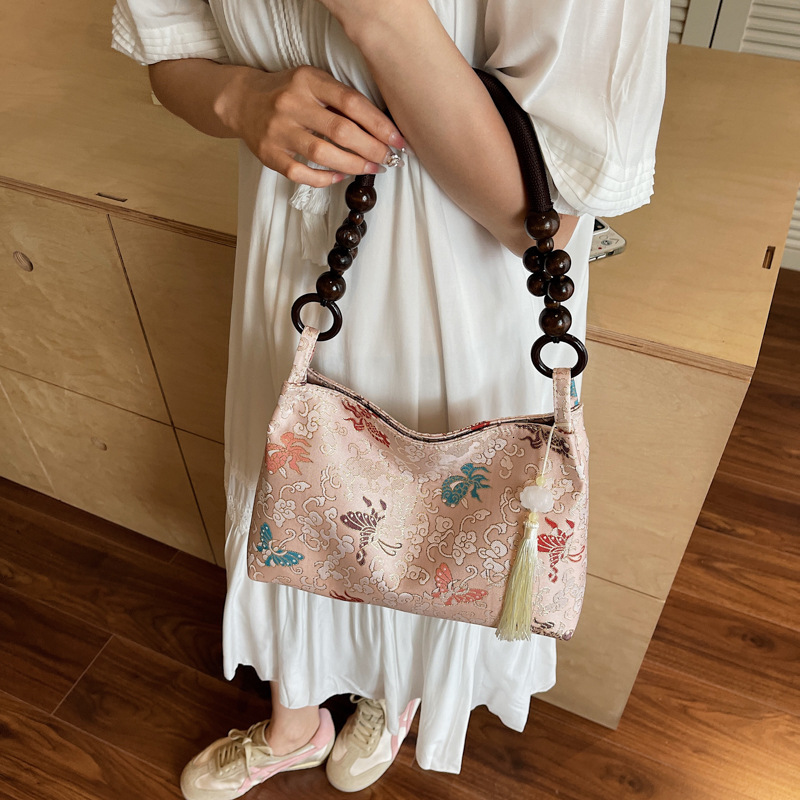 2025 Autumn New Retro Embroidered Handbag, Unique Design, Versatile, Trendy, Fashionable, Simple Women's Shoulder Bag, Designer Bag