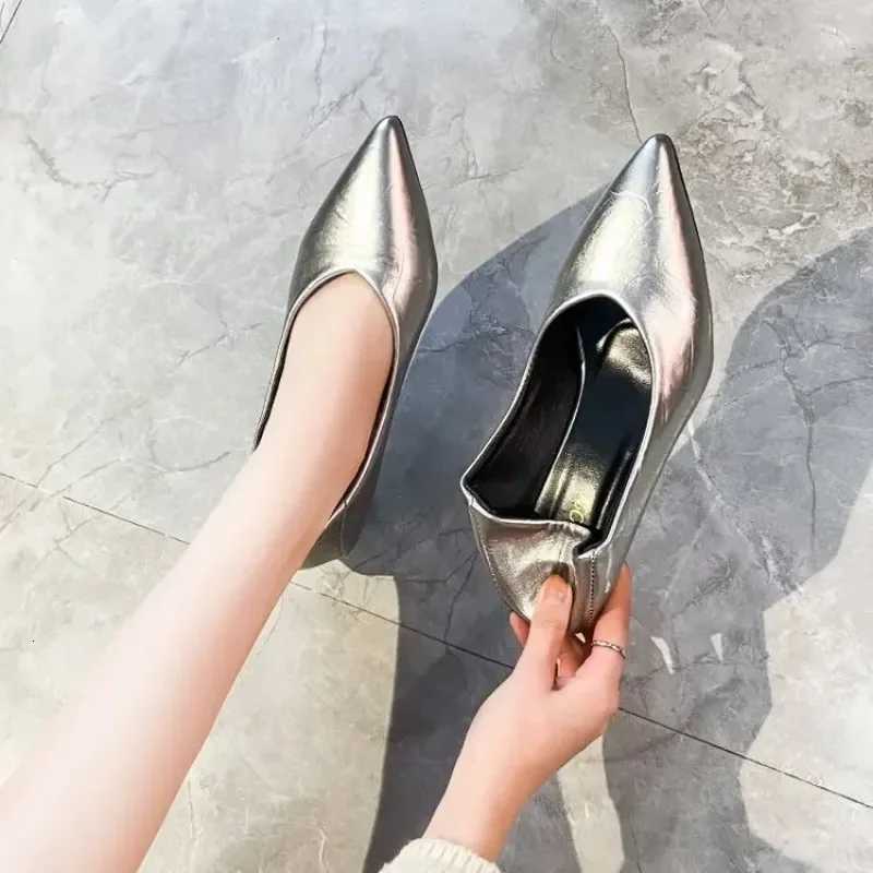 New Womens Boat Shoes Pointed Toe Pumps Kitten Heel Dress Shoes Silver Office Work Shoes for Female Black Spring Autumn W250910