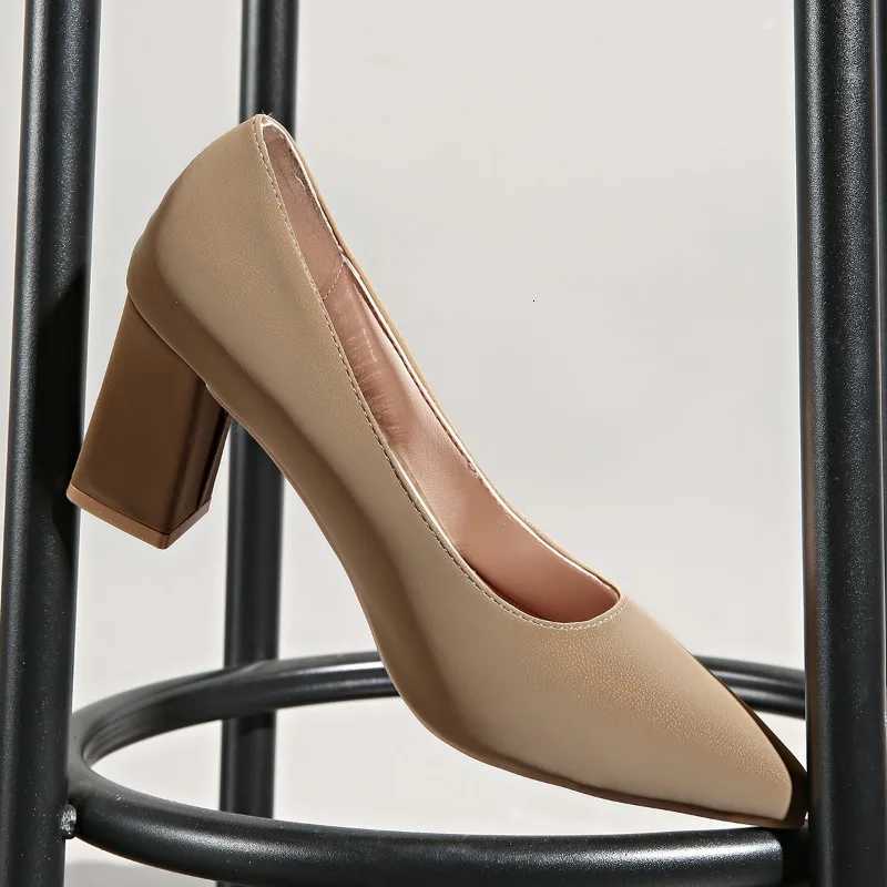 Quality Women Shoes Hot Sale Womens Pumps Fashion Pointed Shallow High Heel Pumps Trend Versatile Office Lady Shoes Size 3543 W250910