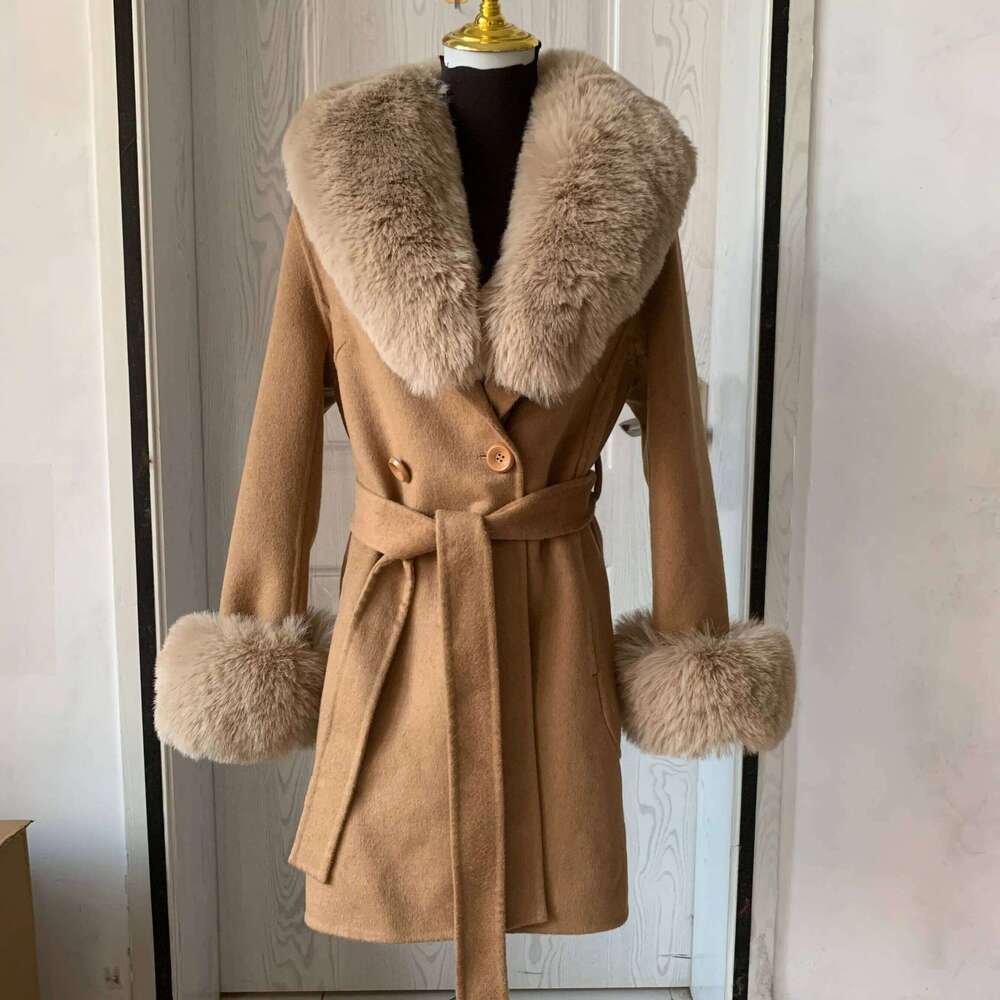 LHXDW New women's woolen coat with faux fur Fluffy fur leader Mouth women winter warm faux fur double-sided wool jacket Artificial fur