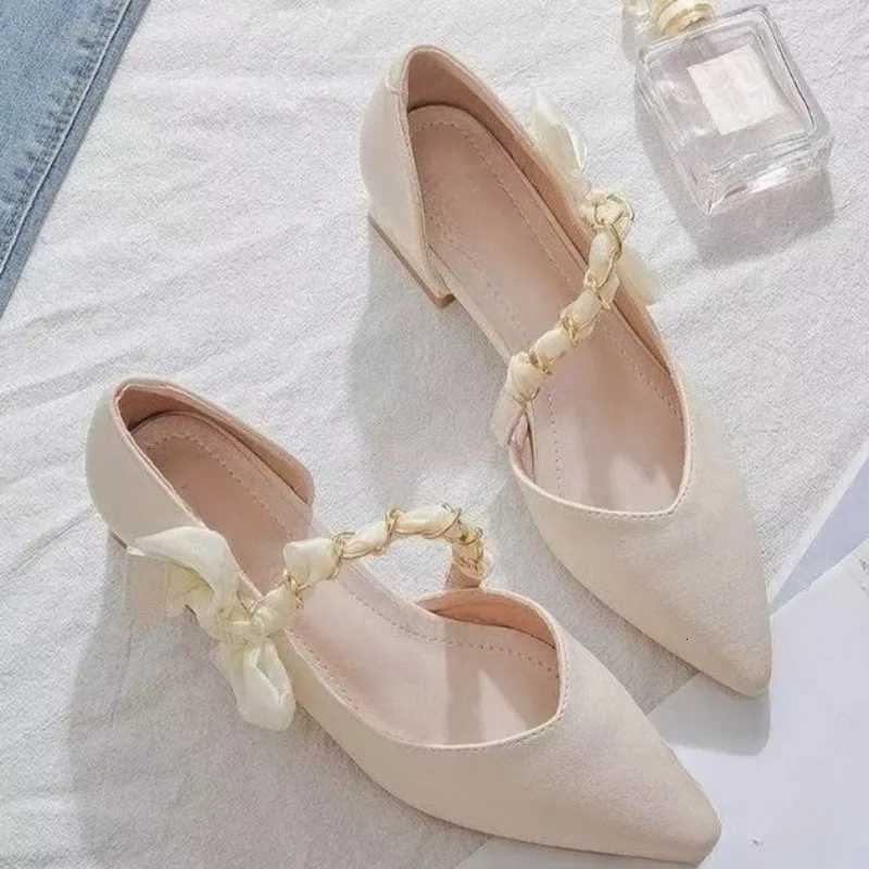 Fashion Single Shoes Womens Pointed Toe Shallow Mouth Four Seasons Versatile Block Heel Bow Temperament High Heels W250910