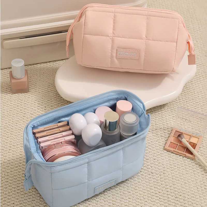 Travel Portable Cosmetics Storage Bag Makeup Organizer Multifunctional Toiletries Handbag Maquillage Cosmetics Organizer BagsXJ250910