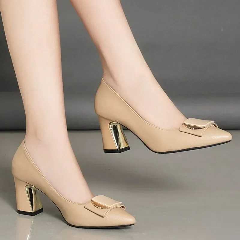 sapatos femininas women cute pointed toe apricot high quality spring slip on high heel shoes lady black comfort heel pumps ha356 W250910