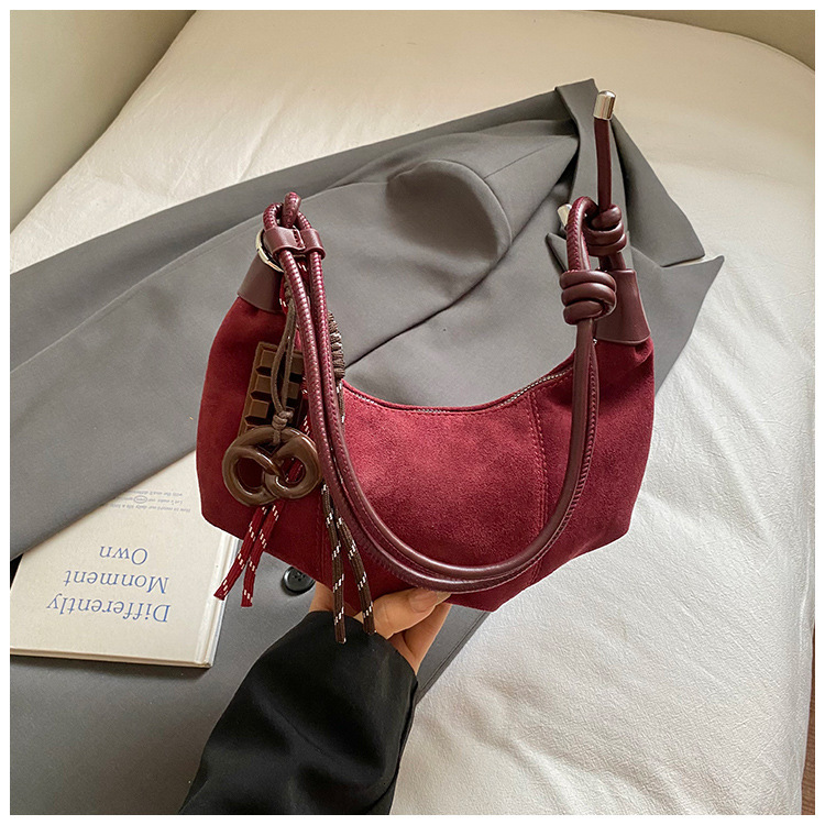 Free shipping designer Vintage Melad Matte Horn Bag Dumpling Bag Niche Design Simple Commuter Bag Crossbody Bag Women Shoulder Bag