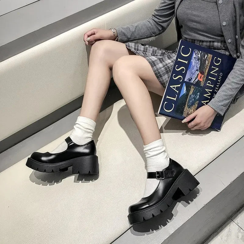 Patent Leather High Heels Mary Jane Shoe Japanese Style Ankle Platform Pumps Woman Buckle Jk Uniform Lolita Shoes 250910