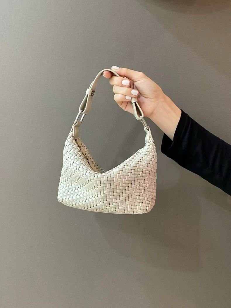Designer Free Shipping Bag New Faux Leather White Handbag Commuter Women S Shoulder Bag Light Luxury Niche High End Luxury Bag Woven Crossbody Bag